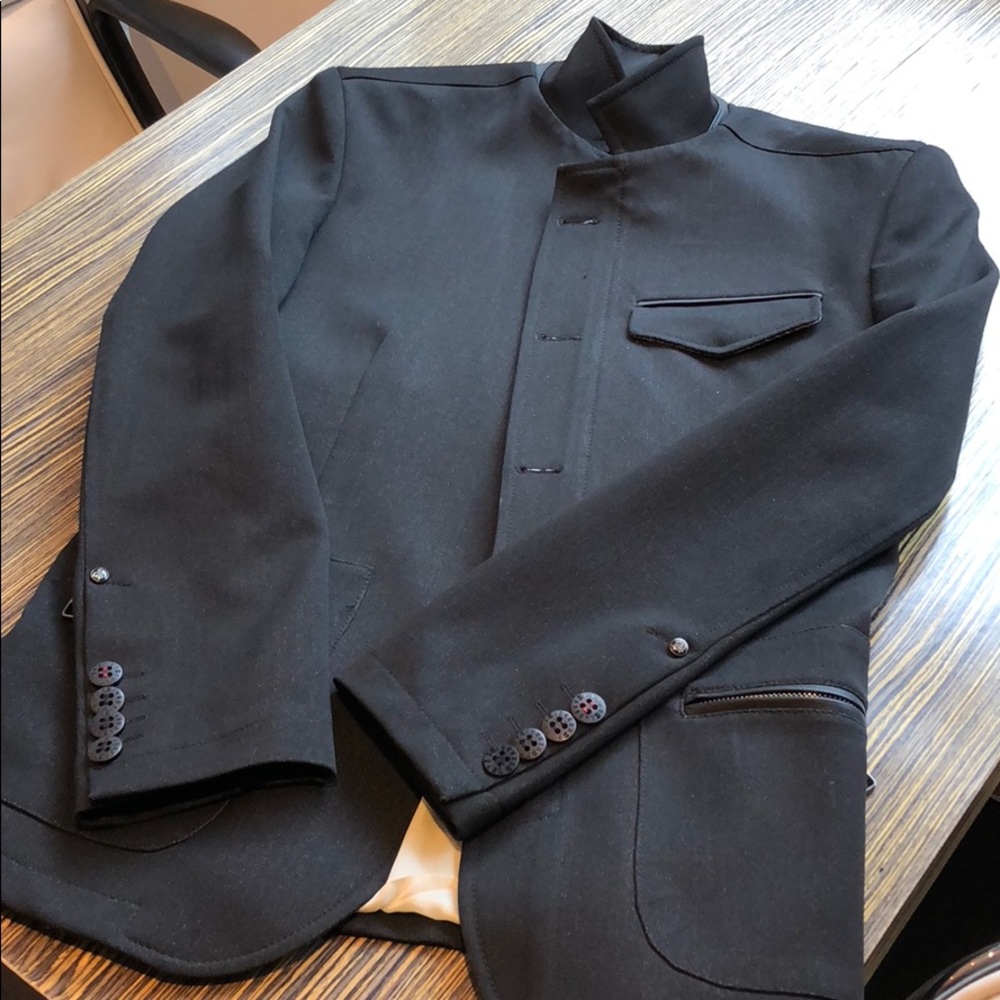 RNT 23 Jacket